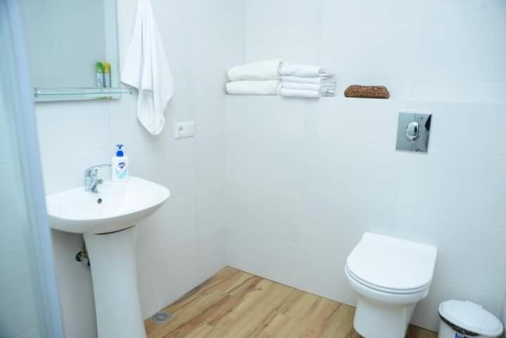 D-S Apartament In Kutaisi Exterior photo